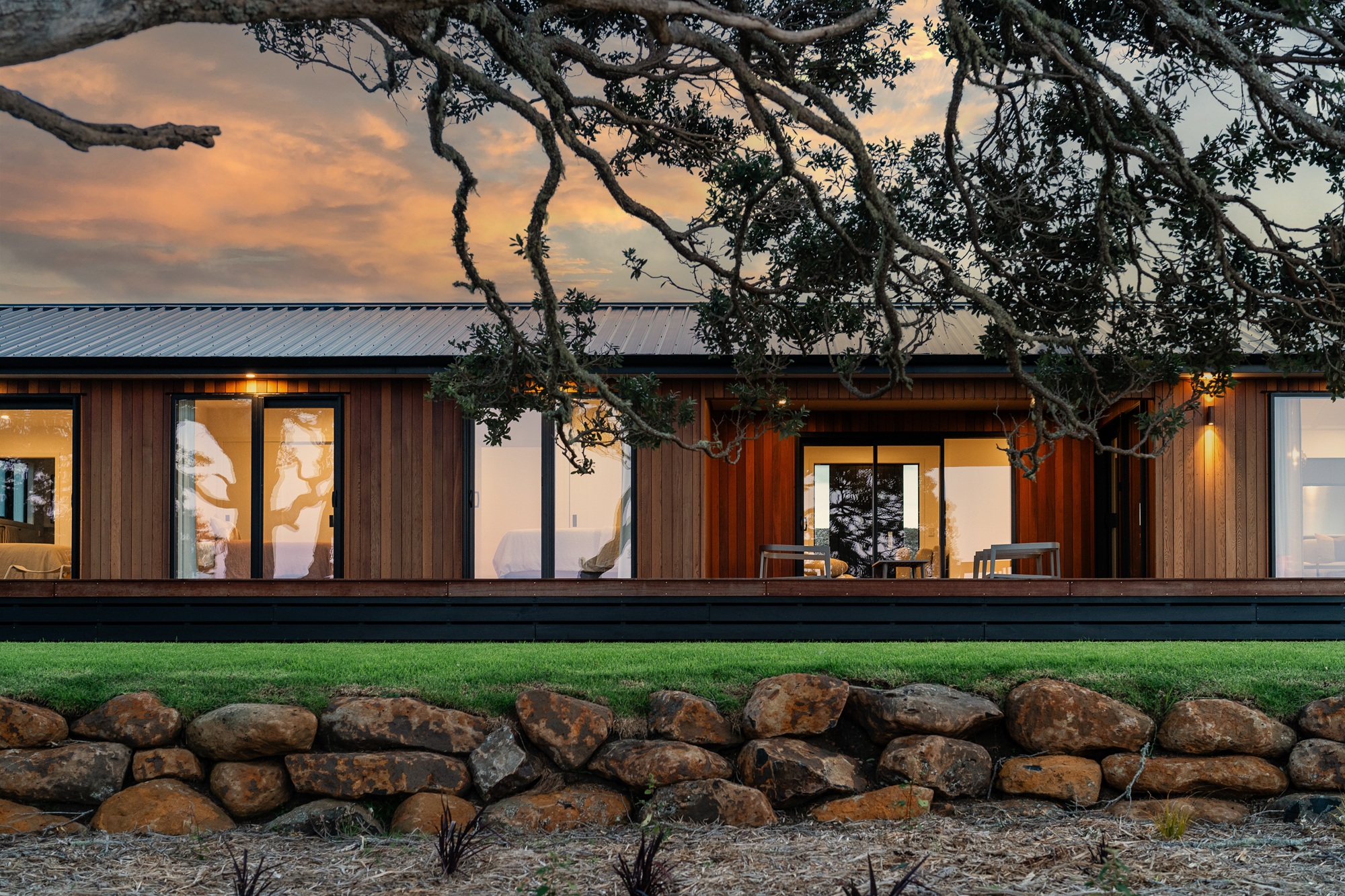 Taronui Home Coastal